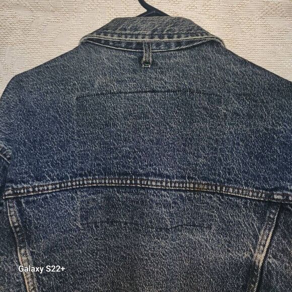 O46 LEE Riders classic button-up jean jacket. Trendy, thrashed, distressed look - Picture 8 of 15